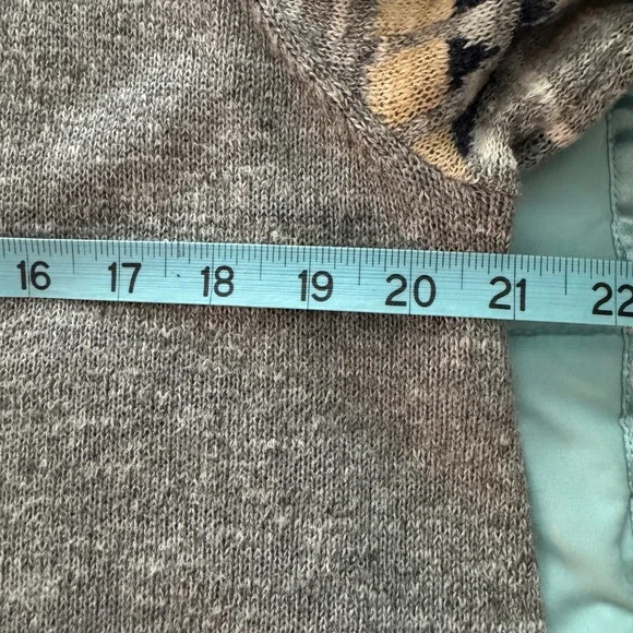 Chaps Tan and Blue Patterned Sweater - Picture 5 of 5